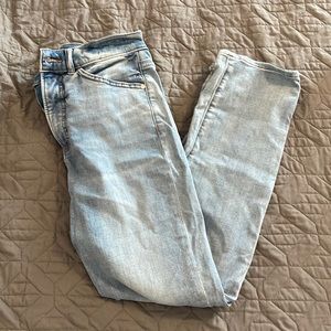 Express Slim Jegging